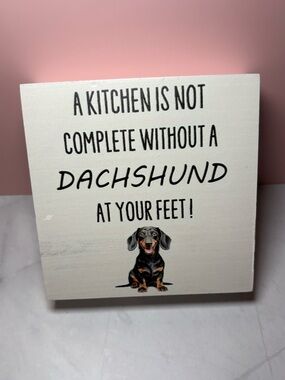 🐾 Cute Dachshund Kitchen Sign